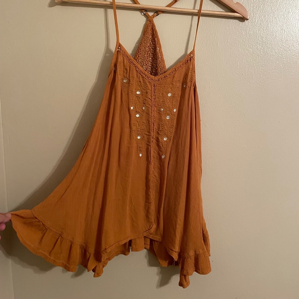 Flowy rust colored tank